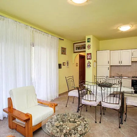 וילה Mery סאן תאודורו